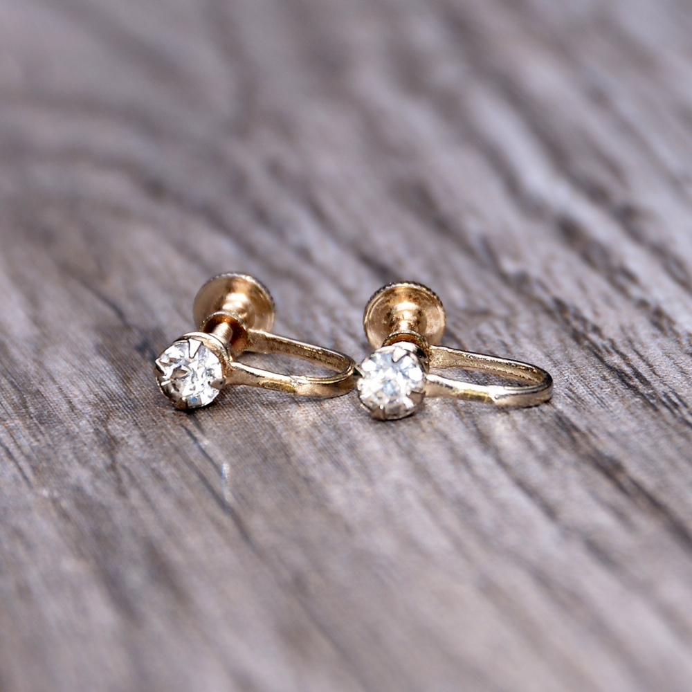 Vintage screw back earrings with faux diamond